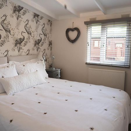 Lakeview Lodge, Builth Wells No Tradesmen Allowed Buitenkant foto